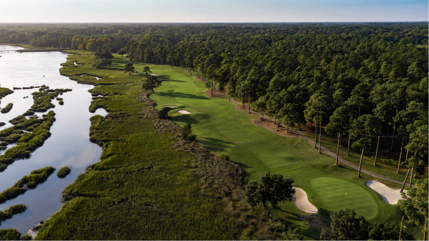 Pearl West | Hole 16